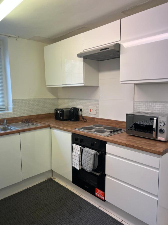 2 Bedroom Flat, 2 Minutes Walk To Bethnalgreen Station, Central London Eksteriør billede